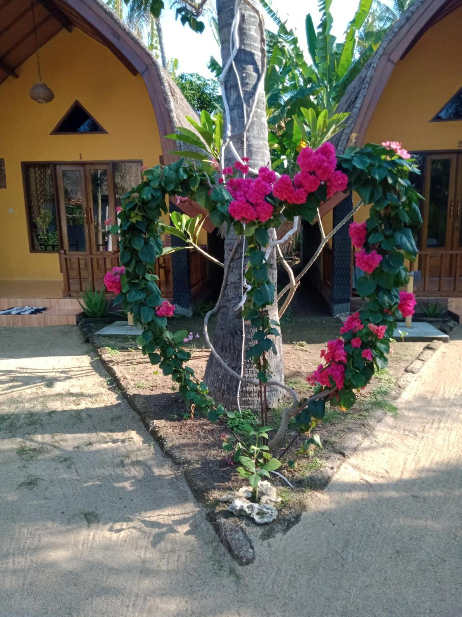 Ofal Lumbung Gili Air Buitenkant foto