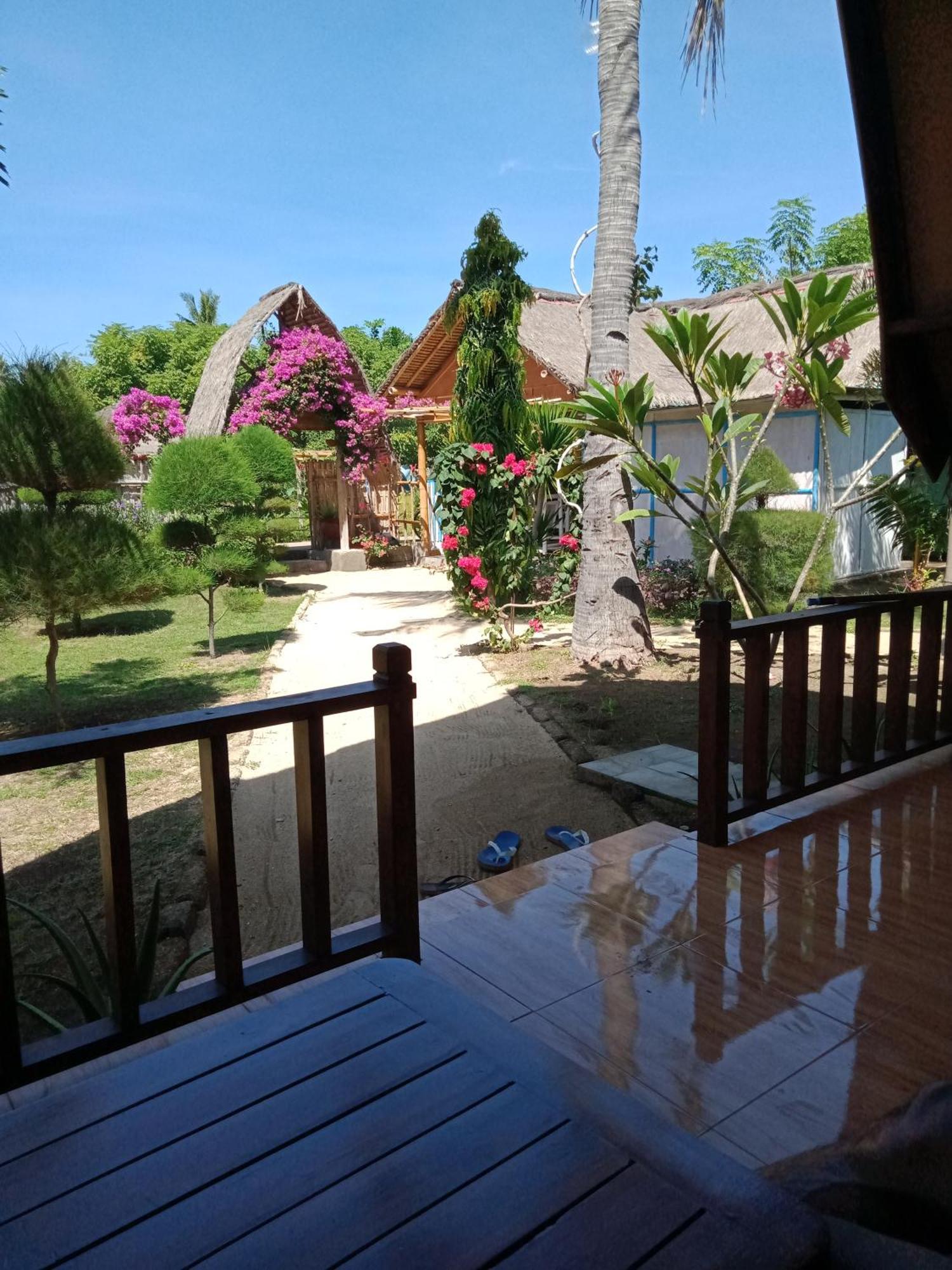 Ofal Lumbung Gili Air Buitenkant foto