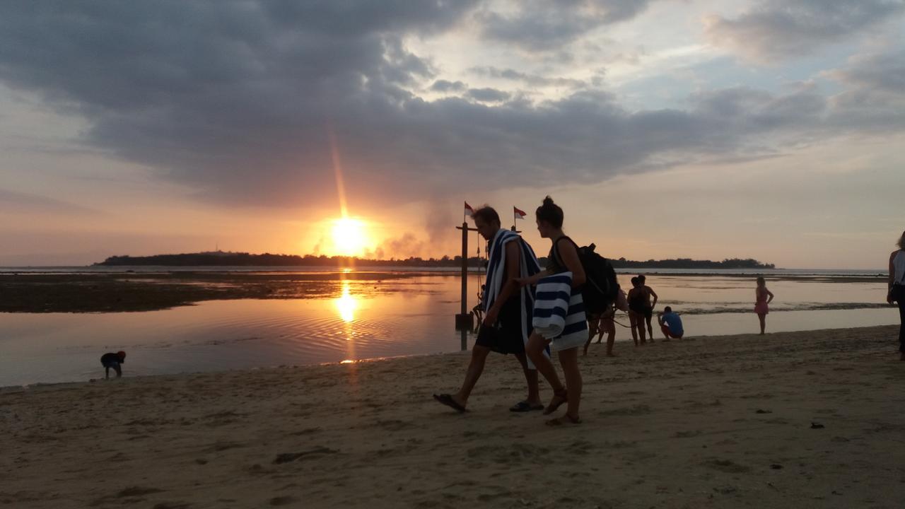 Ofal Lumbung Gili Air Buitenkant foto