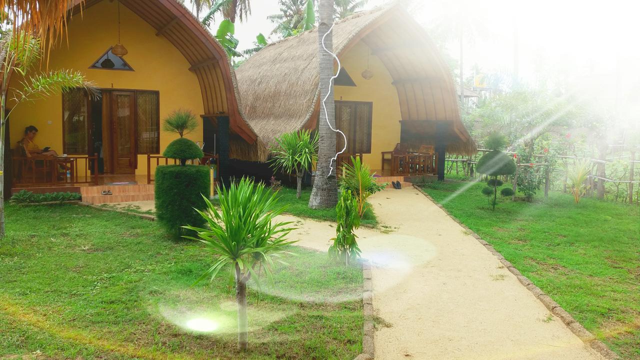Ofal Lumbung Gili Air Buitenkant foto