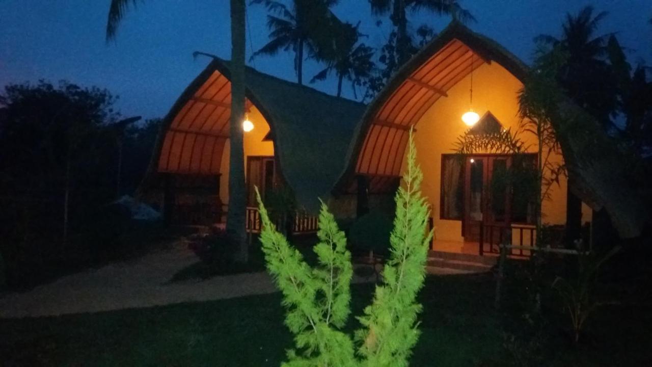 Ofal Lumbung Gili Air Buitenkant foto